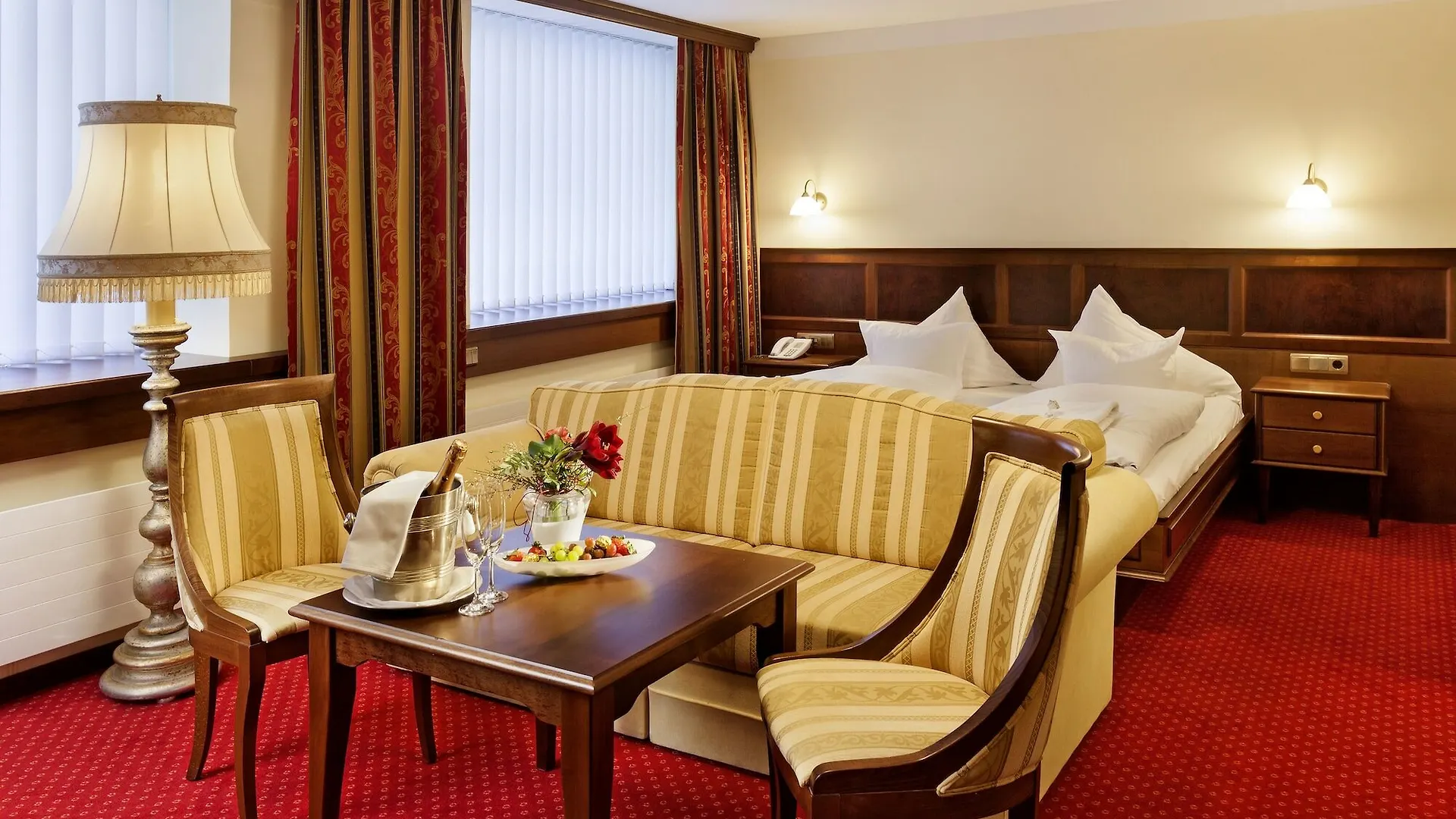 ****  Hotel Batzenhaeusl Innsbruck Austria