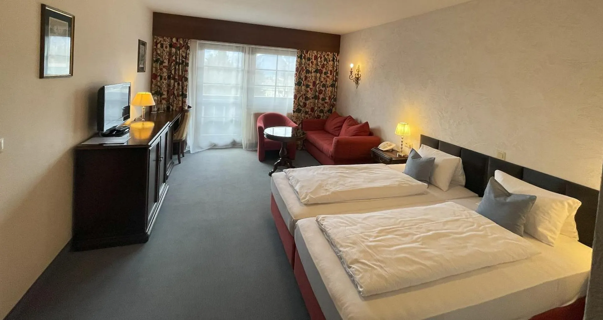 Hotel Batzenhaeusl Innsbruck 4*,  Austria